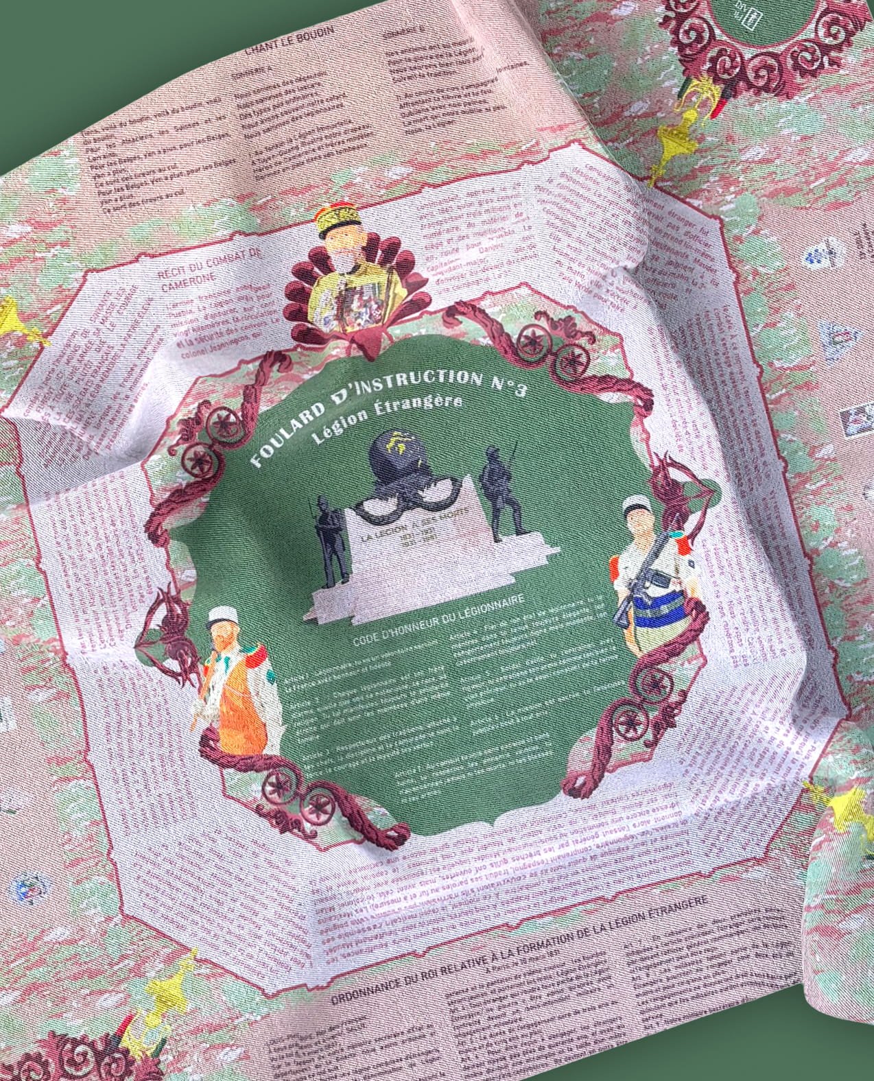 QR CREATIONS - Foulard d'instruction QR CREATIONS - Foulard d'instruction